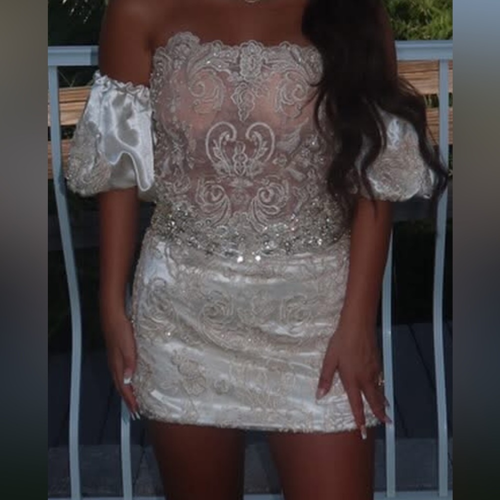 Custom made skirt set